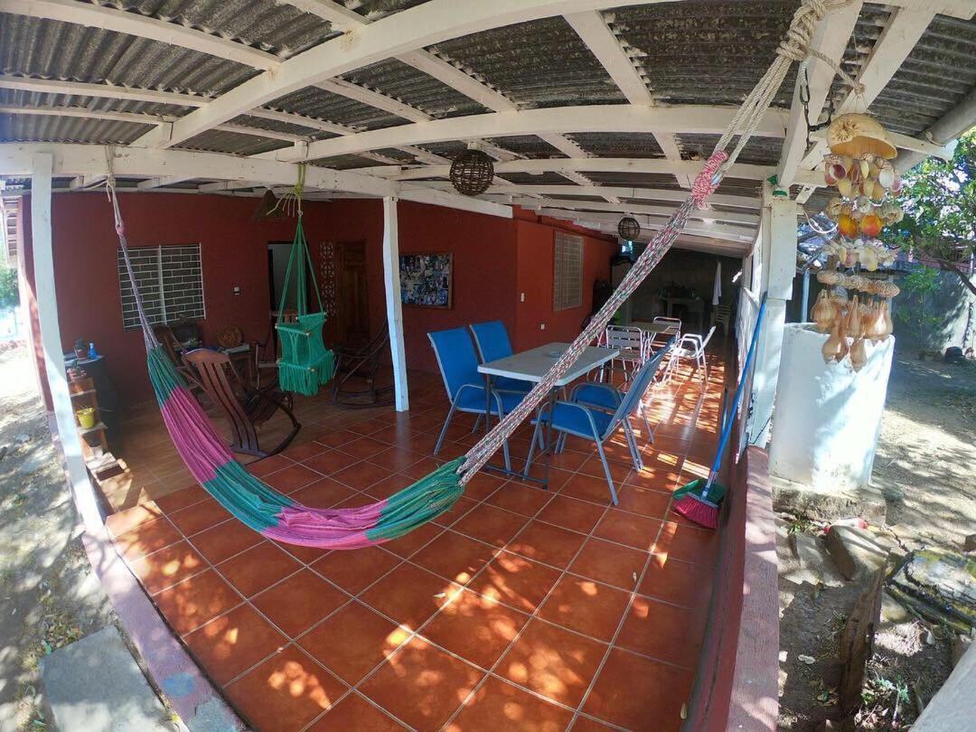 Hostal Augustos San Juan del Sur Exterior photo