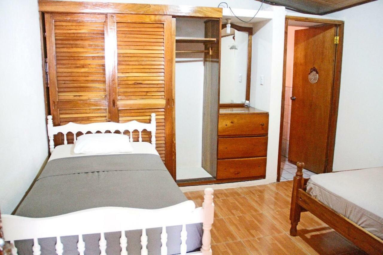 Hostal Augustos San Juan del Sur Exterior photo